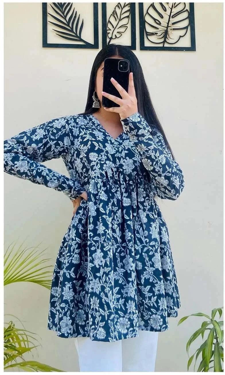 Trendy Top for Women Blue