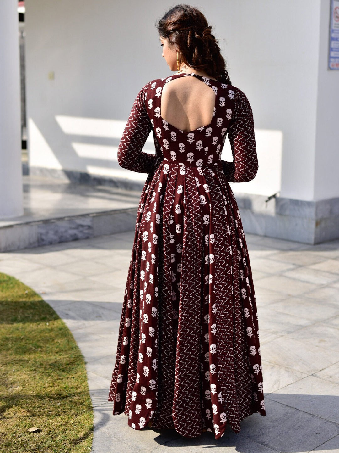 Women's Kurta Pant Dupatta Set Brown