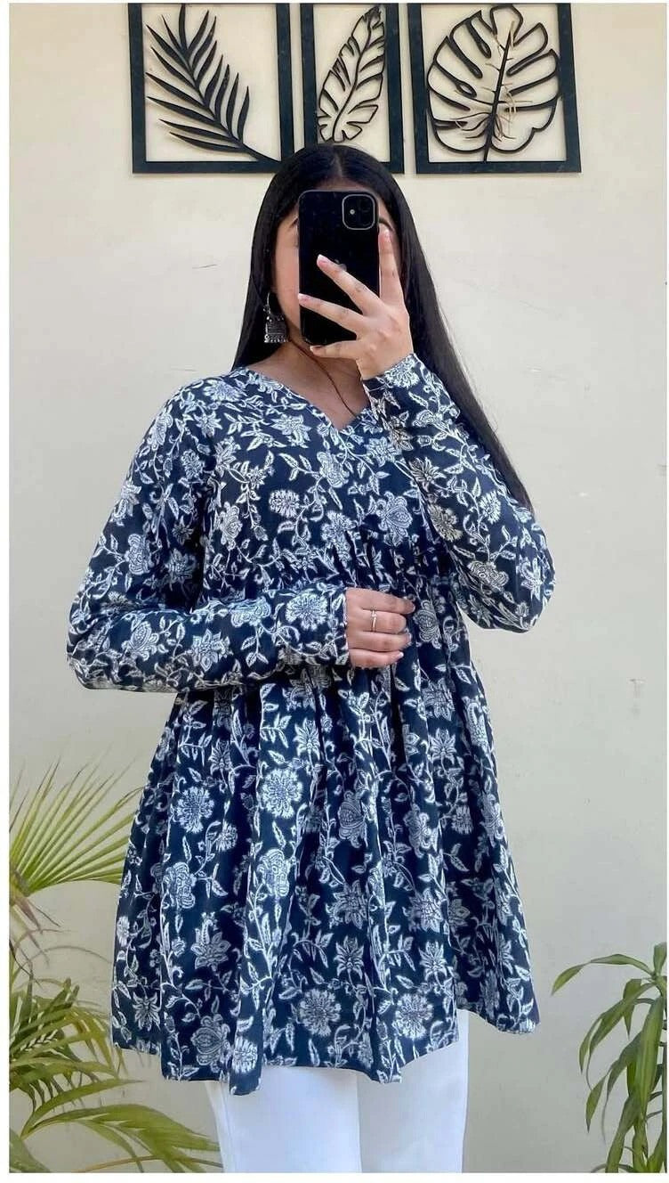 Trendy Top for Women Blue